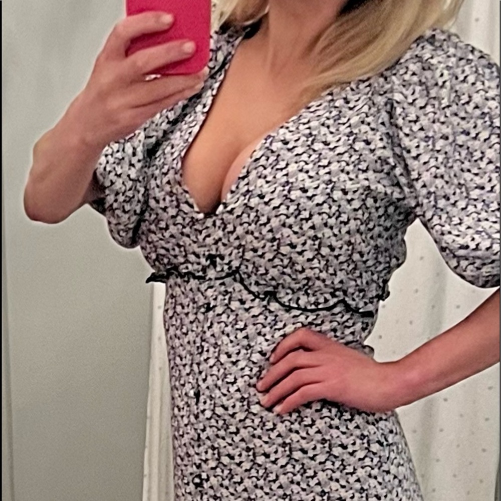New H&M dress. Size XS